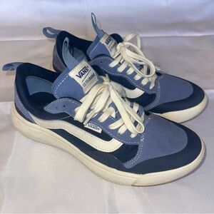 VANS Ultrarange Exo Moonlight Sneaker / Marshmallow Mens 7 Womens 8.5